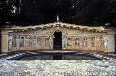 Villa Barbaro, fontana